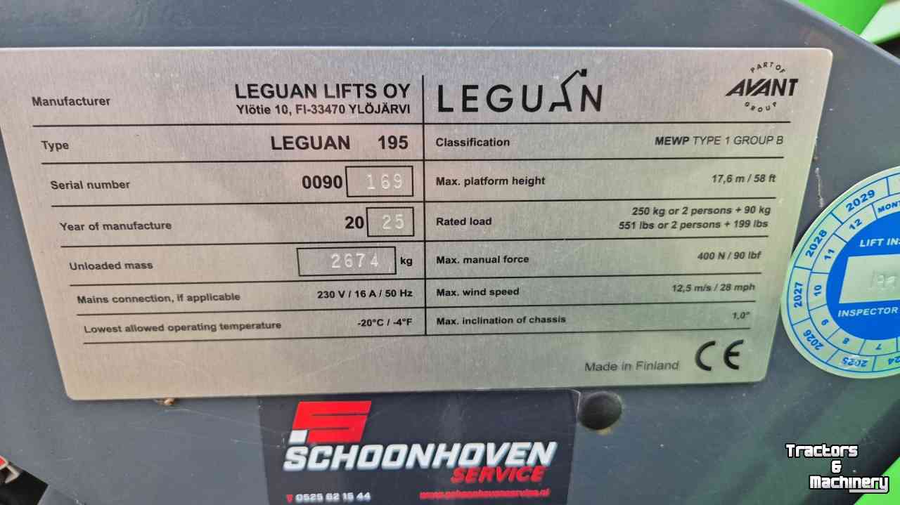 Telescopic conveyor Avant Leguan 195