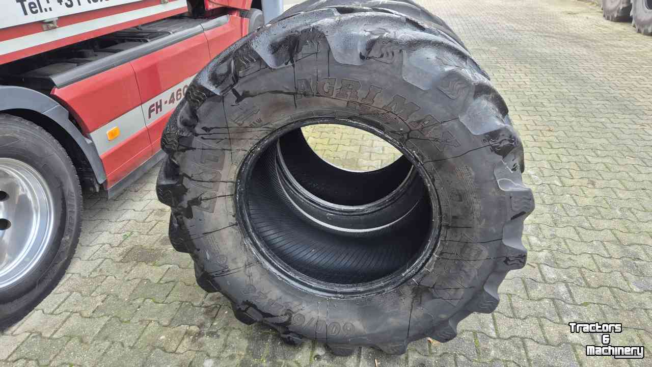 Wheels, Tyres, Rims & Dual spacers BKT 600/65R28 Agrimax RT657 25mm