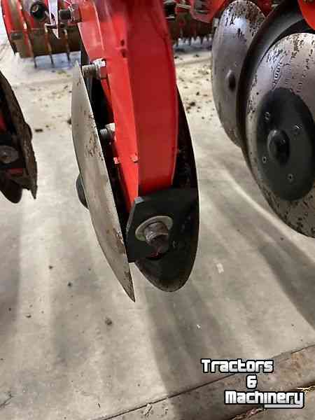 Seed drill Kuhn Venta 3520-28