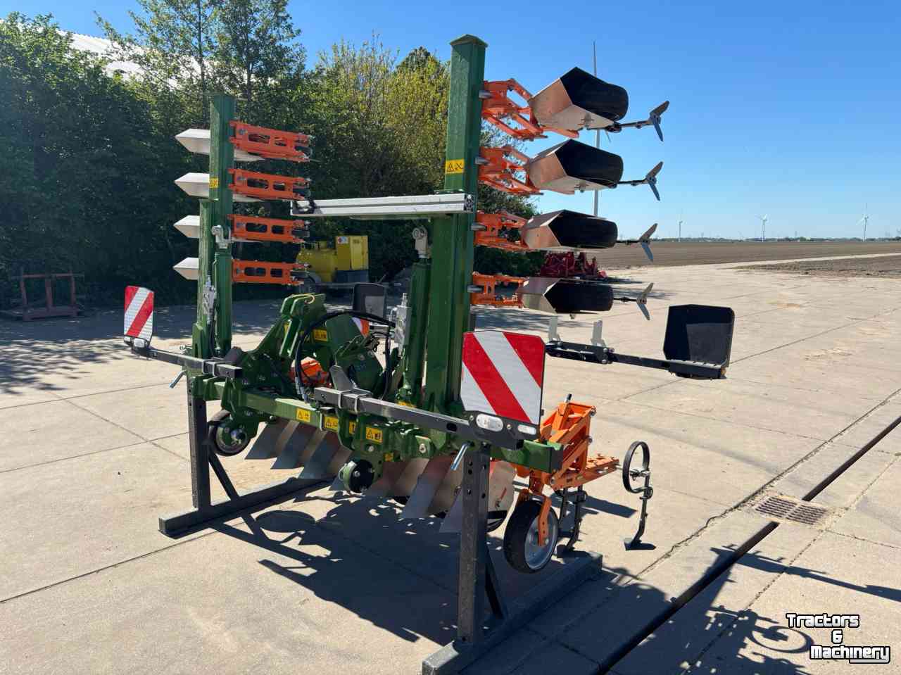 Inter-row cultivator Amazone Venterra 2K