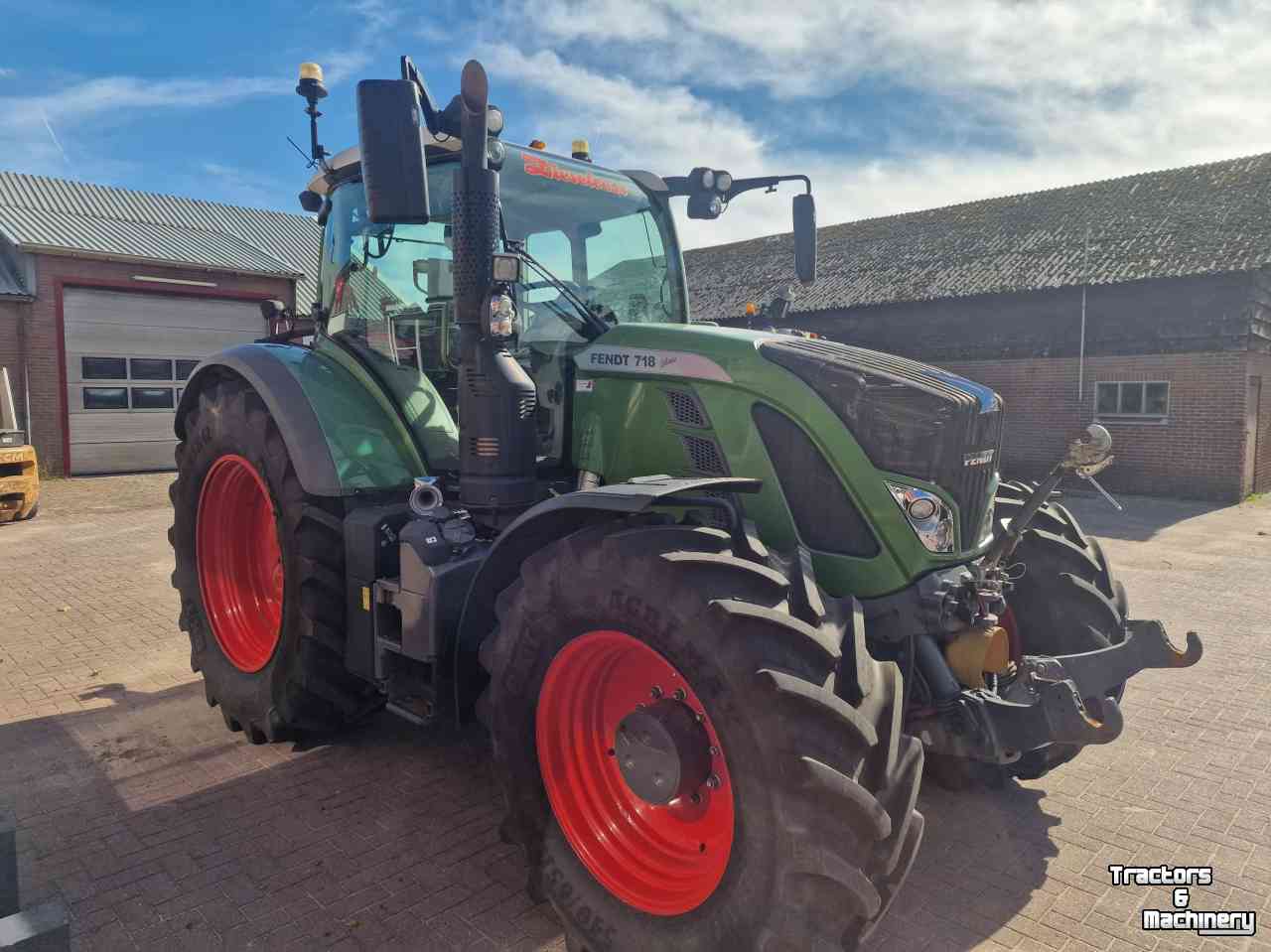 Tractor Fendt 718S4 PowerPlus
