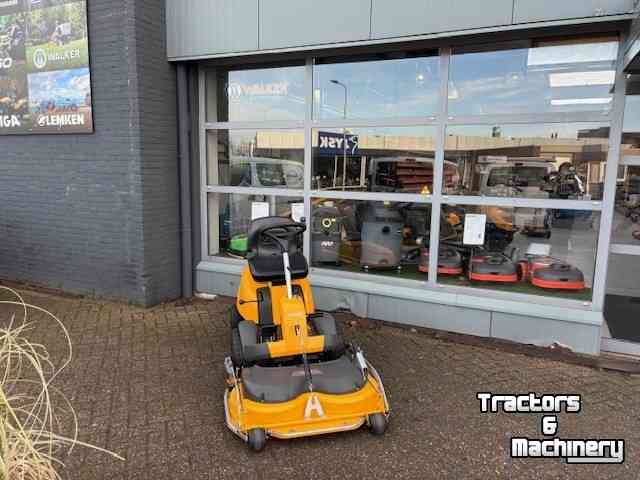 Ride-on mower Stiga Villa 15 HST