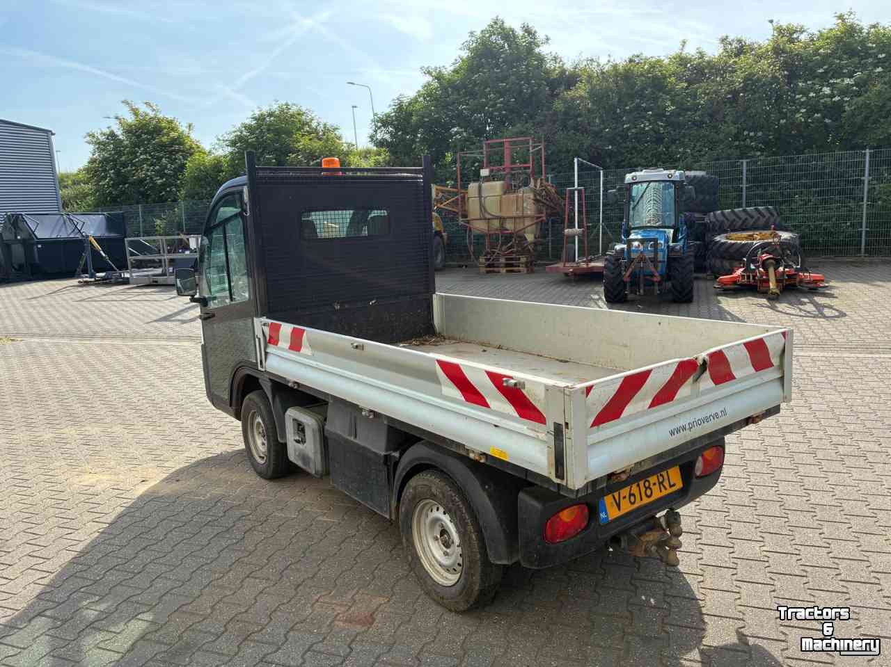 Other lawn and garden equipment and accessories  Mega RNH9 electrische wagen