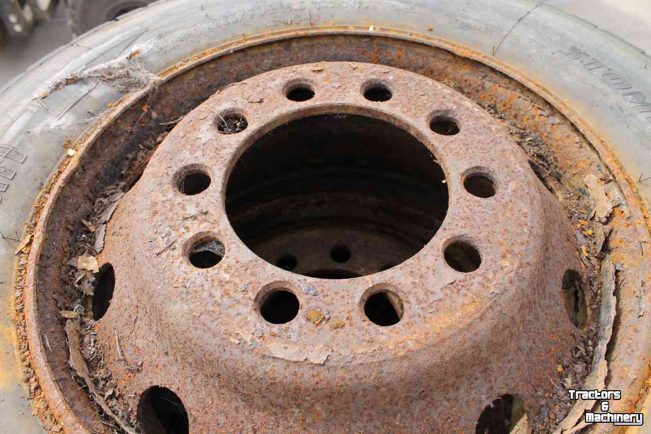 Wheels, Tyres, Rims & Dual spacers Stomil 265/70R19.5 Kormoran truckbanden trailerbanden wielen velgen 10-gaats