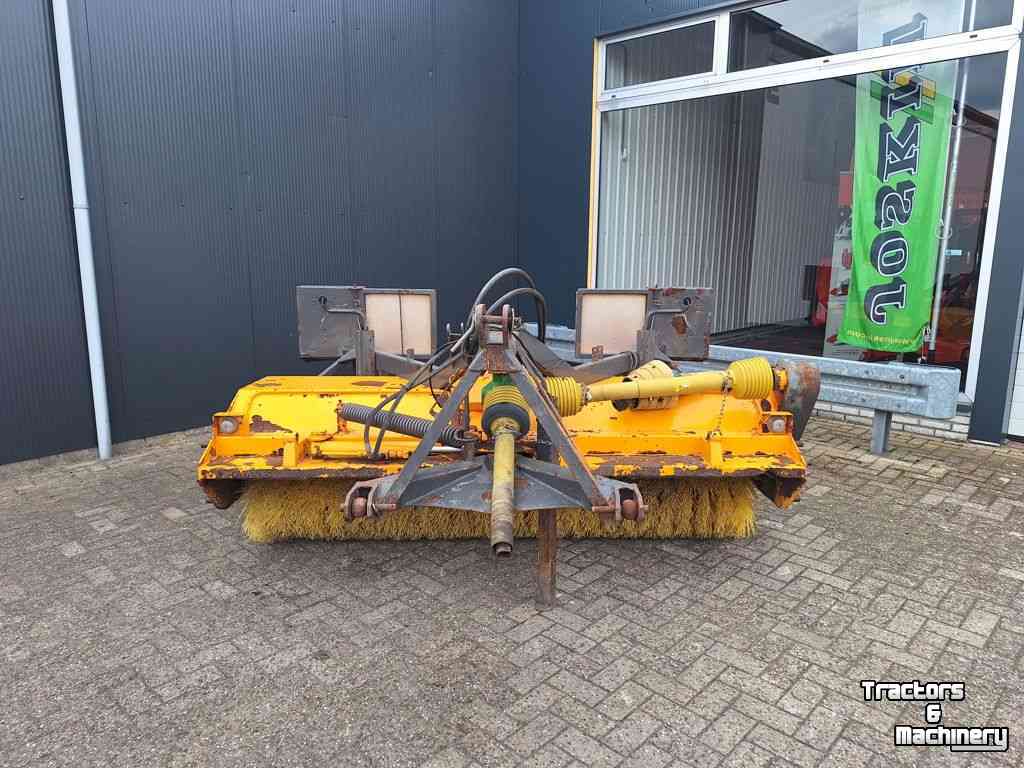 Sweeper Holaras Turbo A-250 Veegmachine