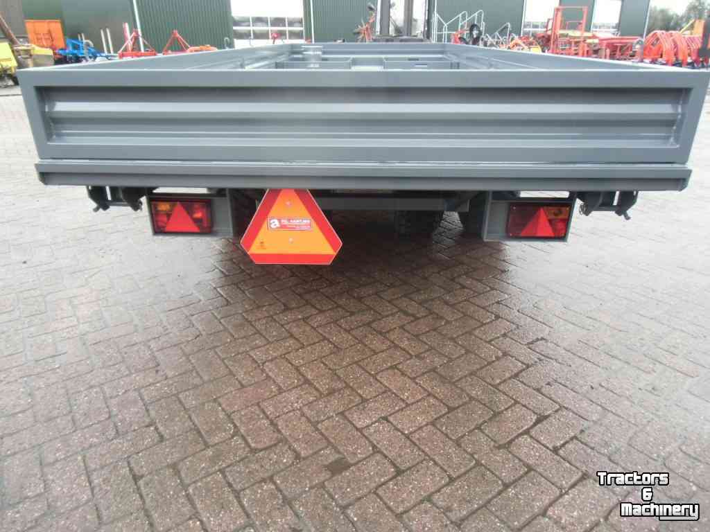Agricultural wagon Agomac Stratenmakerswagen / Bakkenwagen / Machinetransporter