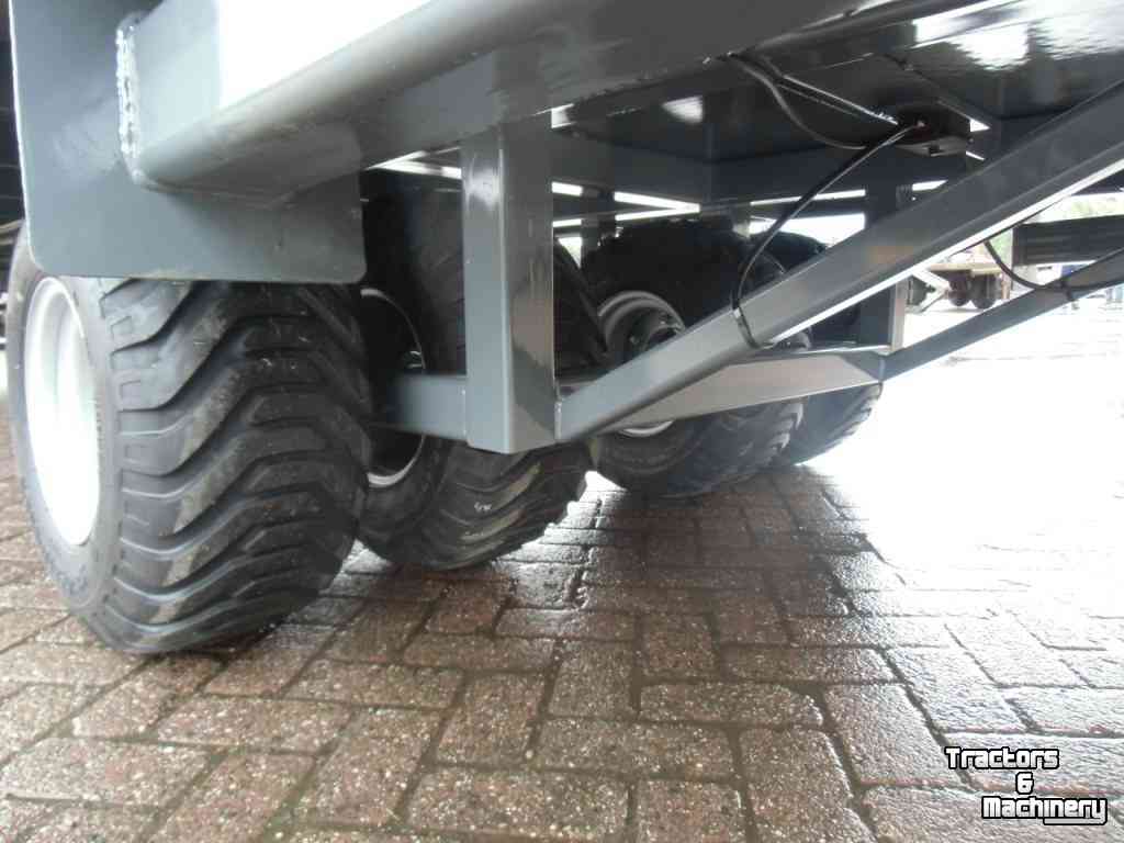 Agricultural wagon Agomac Stratenmakerswagen / Bakkenwagen / Machinetransporter