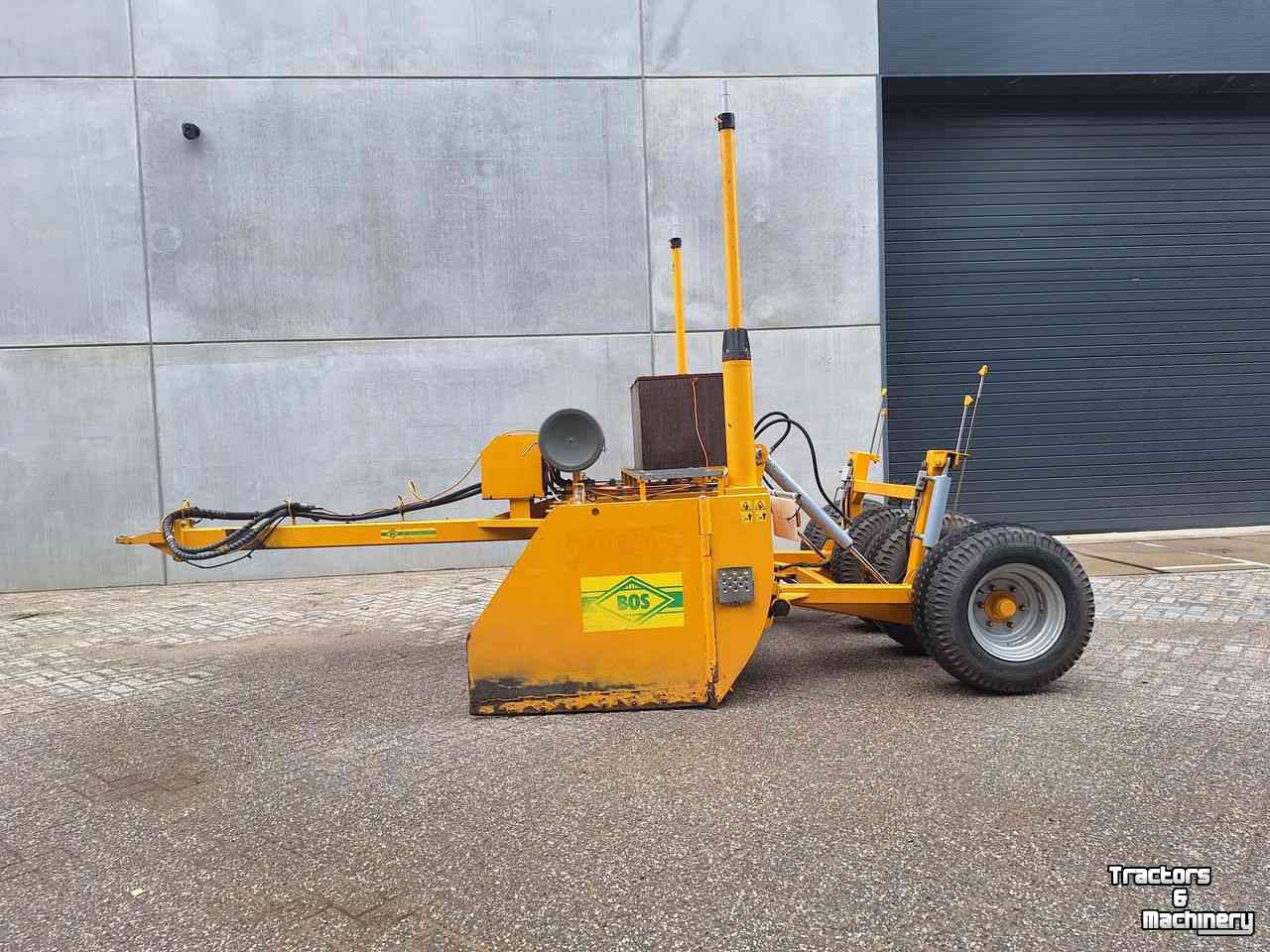 Scrapers Bos KB 2650 met Kieboom Machine Control