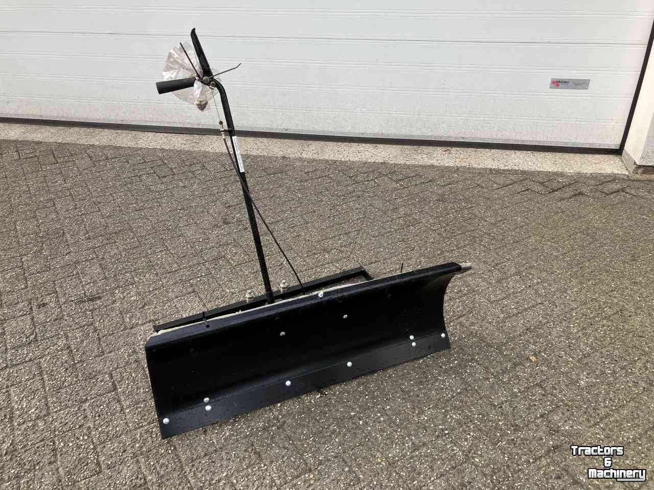 Other lawn and garden equipment and accessories Stiga 107 cm