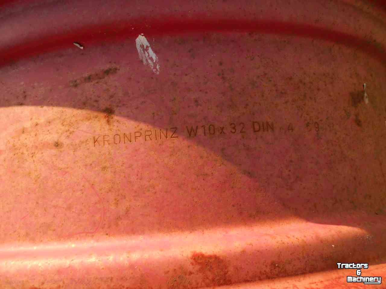 Wheels, Tyres, Rims & Dual spacers Deutz 10-32 kronprinz