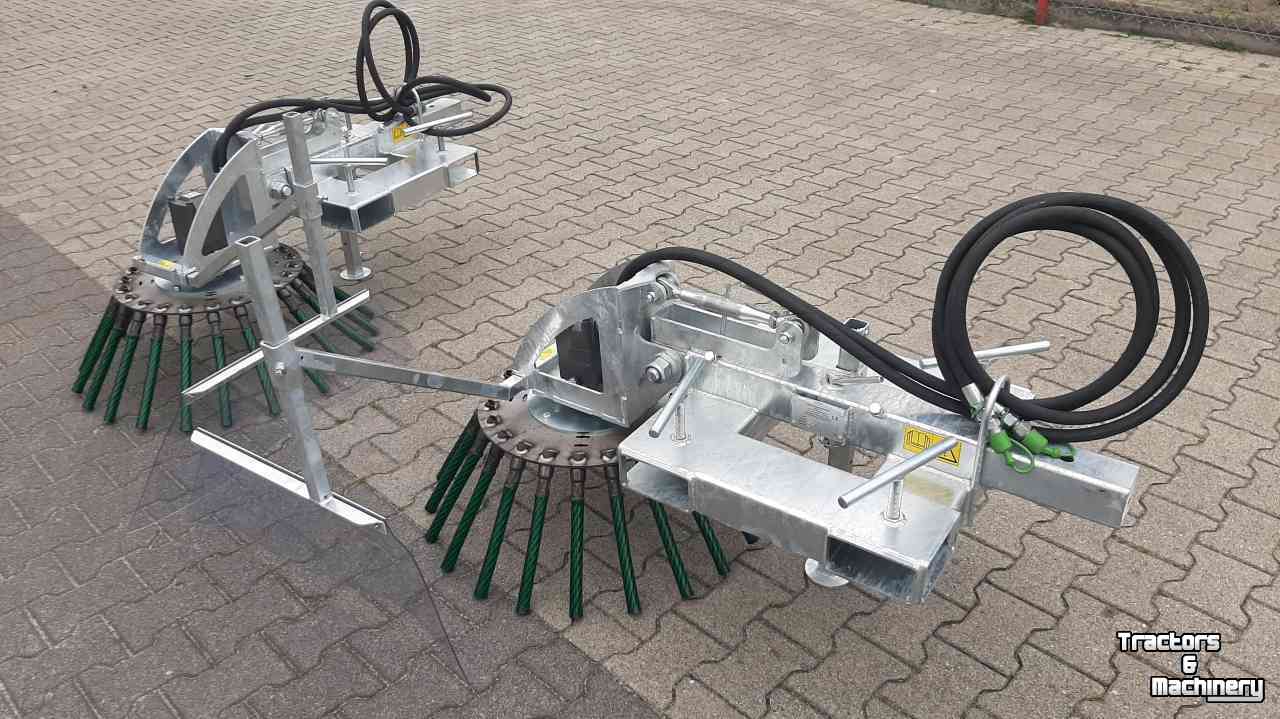 Weed brusher  VL Weed Brush onkruidborstel heftruck of shovel