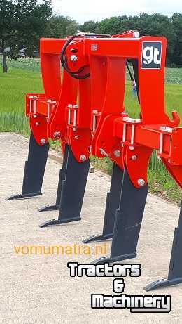 Deep subsoiler ADV Technik Voorzetwoeler vomumatra met stand. hydr. hef
