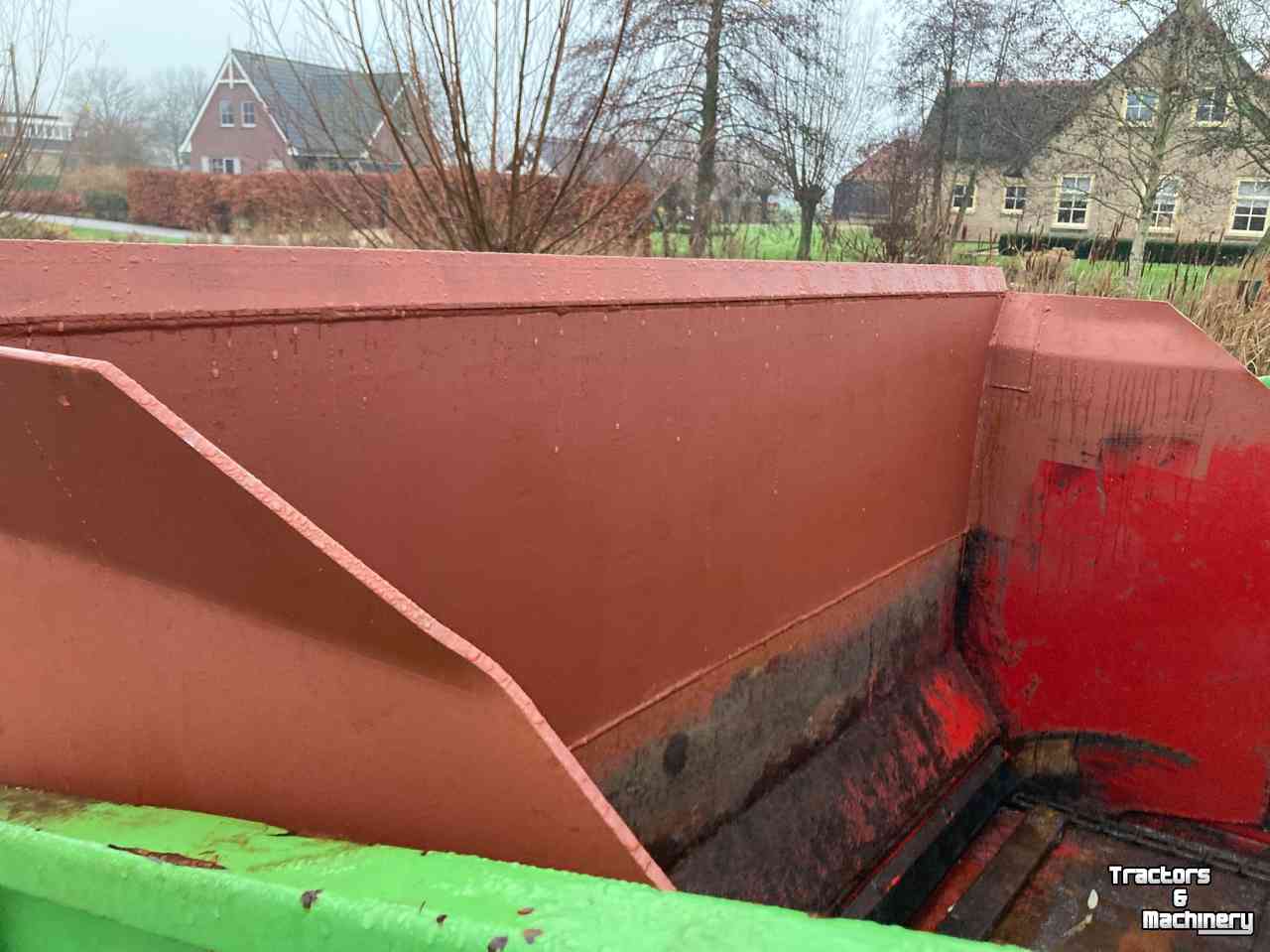 Silage-block distribution wagon Strautmann UBVW Blokkenwagen