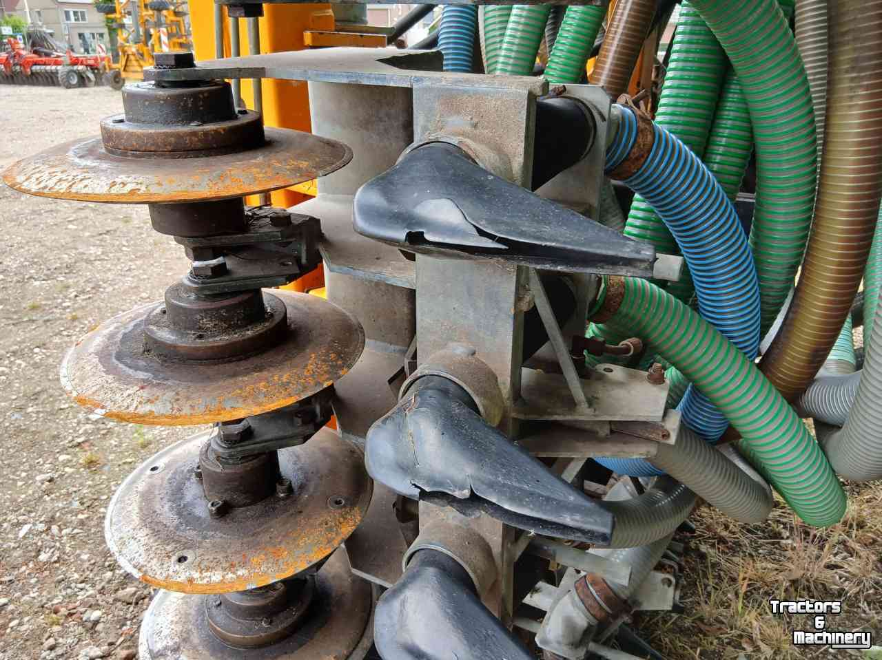 Grassland injector Veenhuis Euroject 350 7.60/40