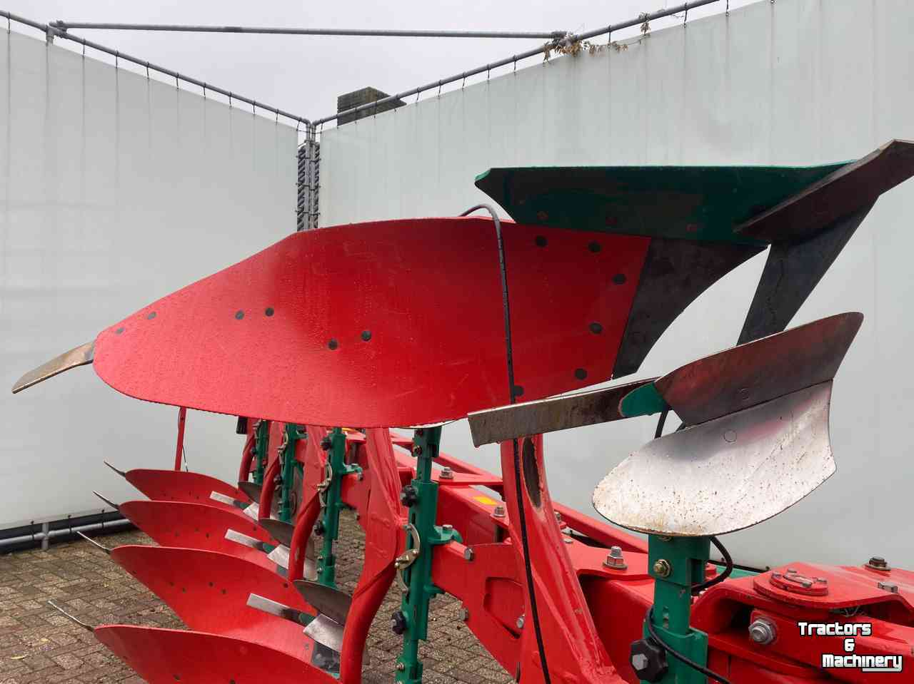 Ploughs Kverneland 2500S i-Plough ploeg met nieuwe slijtdelen!