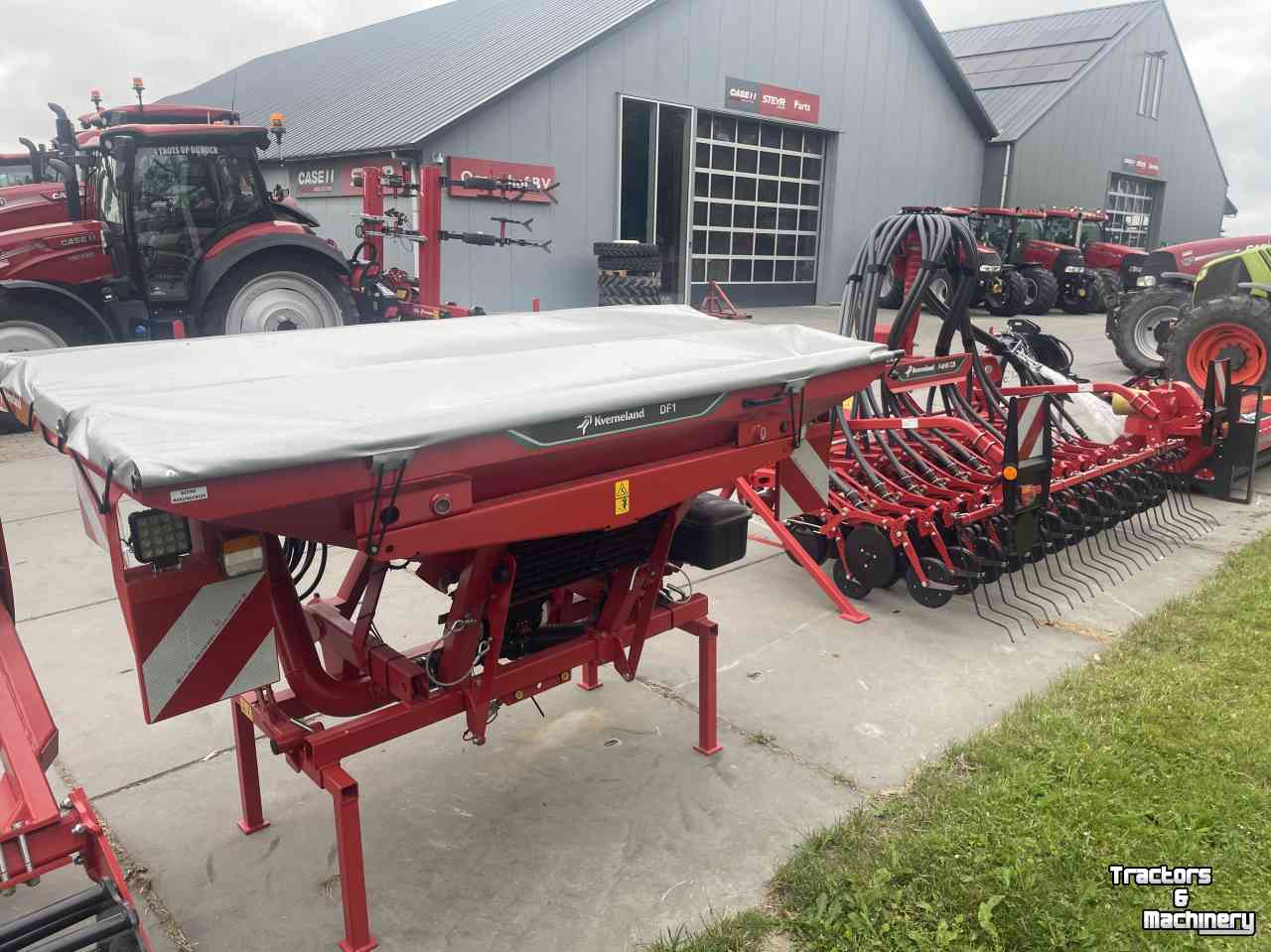 Seed drill Kverneland DF1 isobus front tank met cx2 schijfcouterbalk