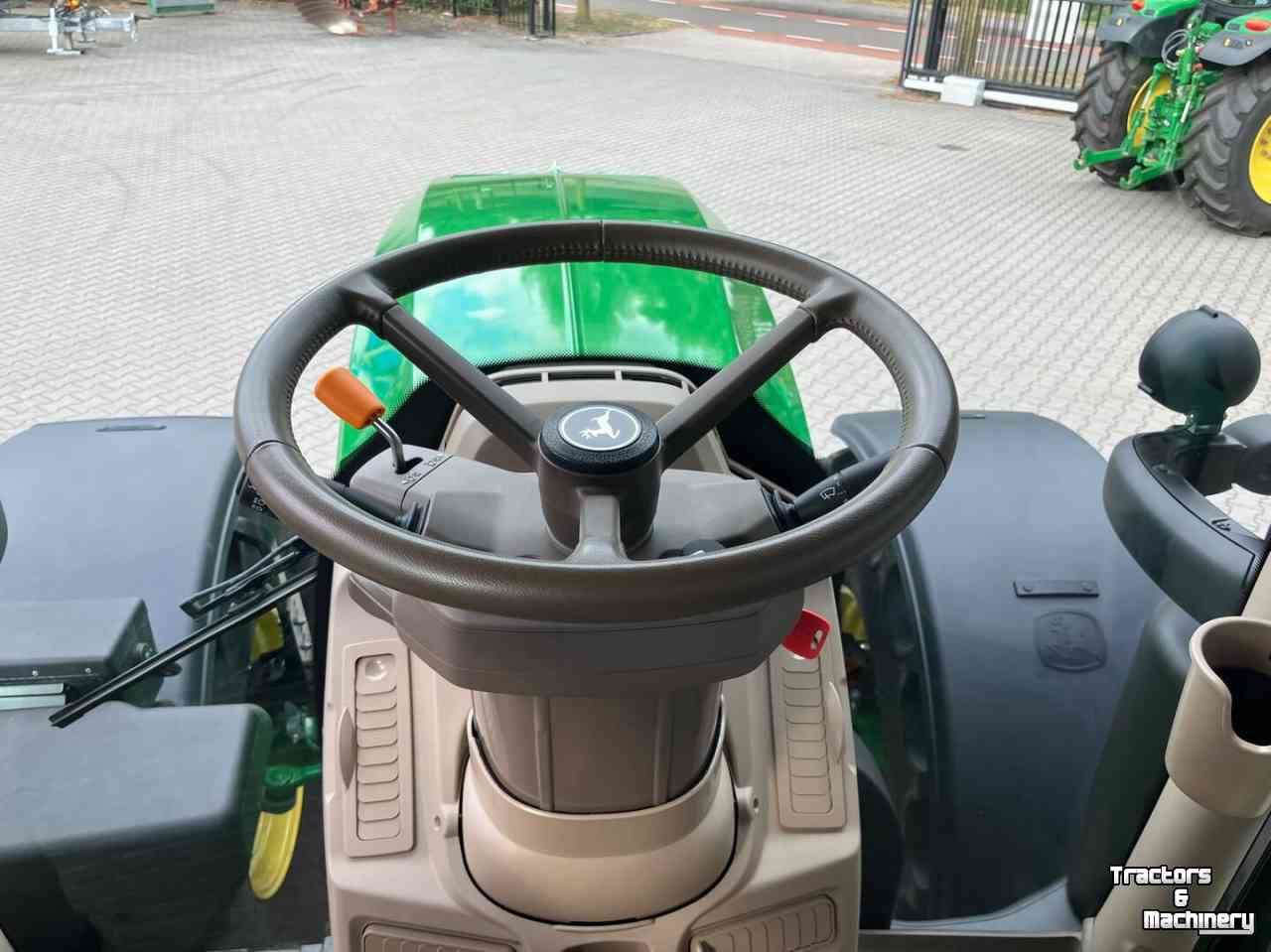 Tractor John Deere 6R 175