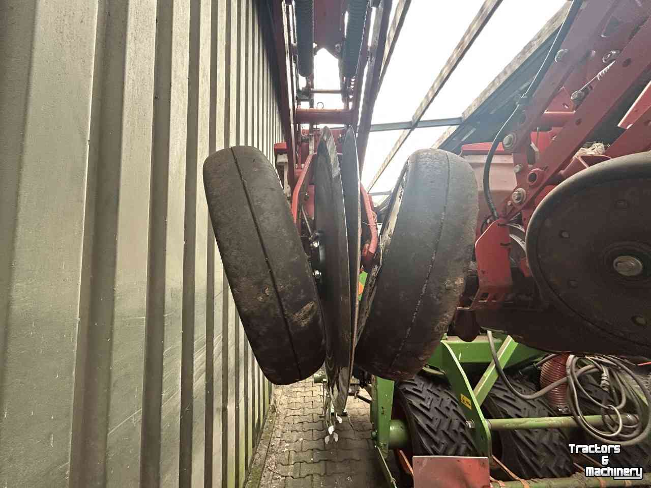 Seed drill Kverneland Monopill PH E-drive II 6 meter