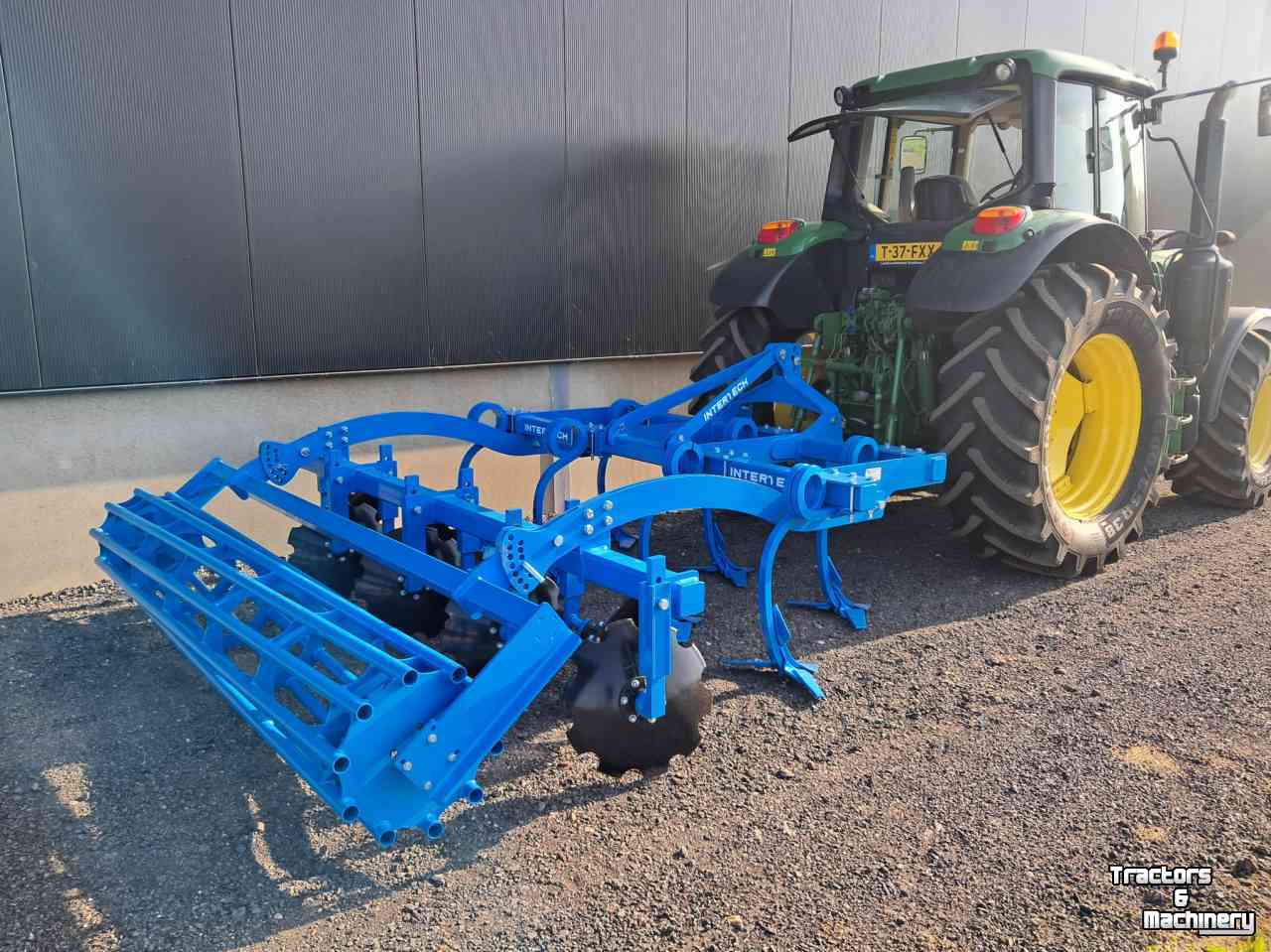 Cultivator  InterTech vleugelschaar cultivator 3M smaragd