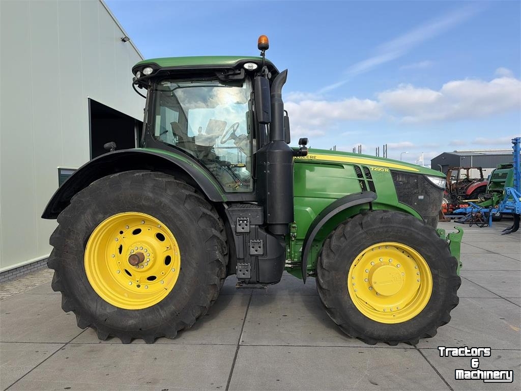 Tractor John Deere 7290R
