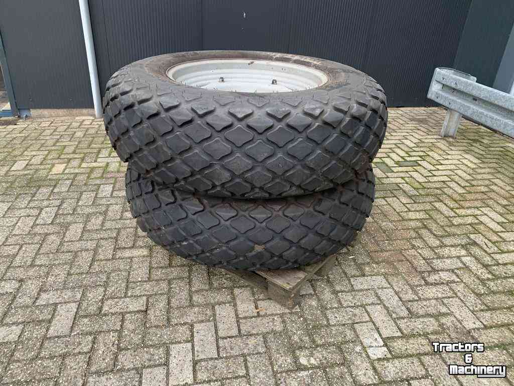 Wheels, Tyres, Rims & Dual spacers BKT 16.9-30R3 TR-387