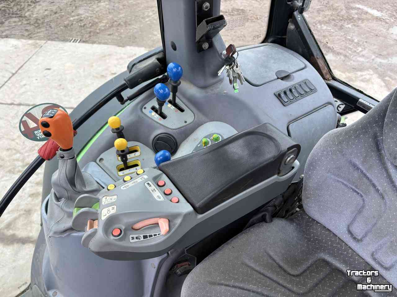 Tractor Deutz-Fahr M620