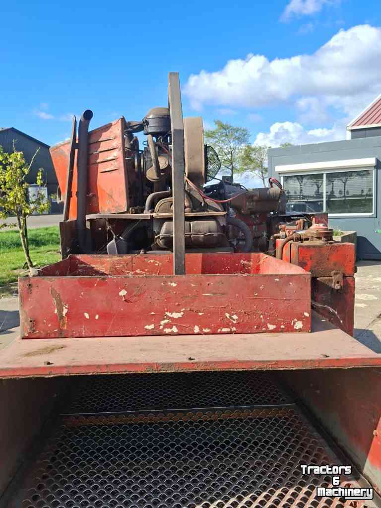 Combine  125b