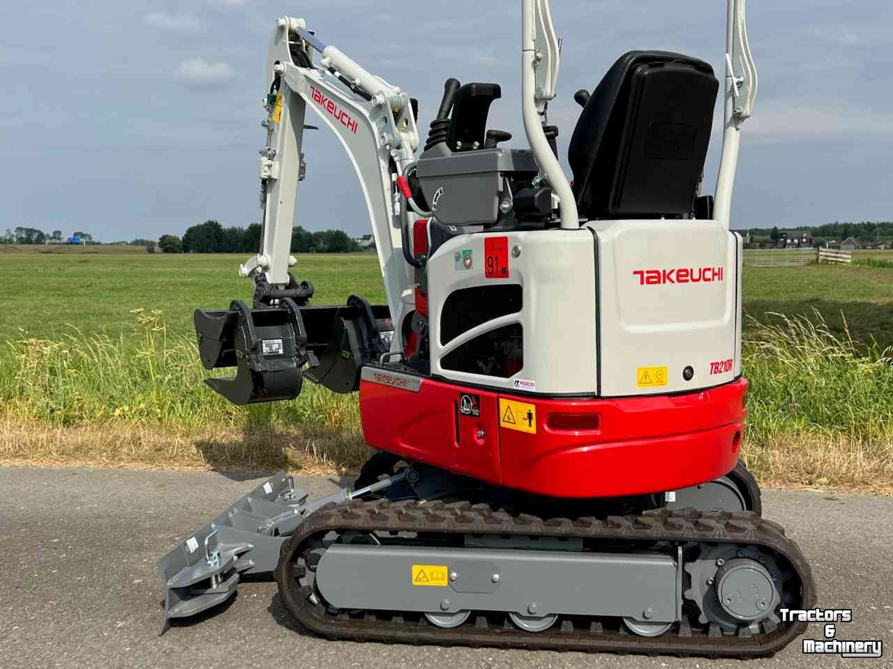 Excavator tracks Takeuchi TB210 1 tonner rupskraan graafmachine graver kubota