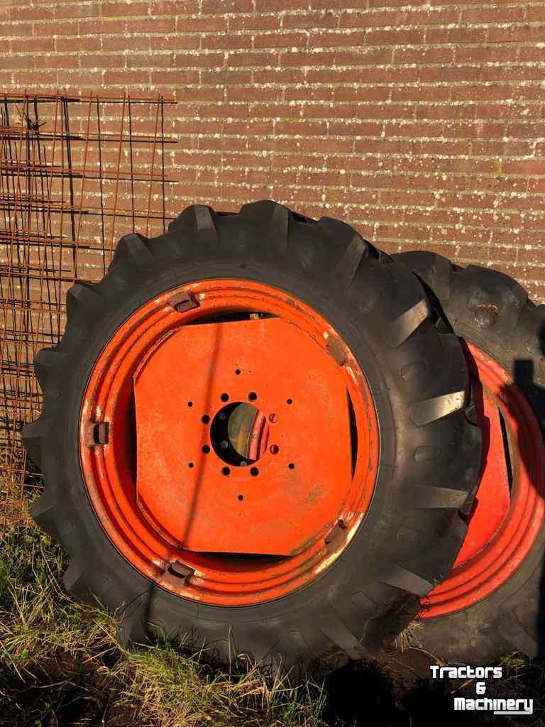 Wheels, Tyres, Rims & Dual spacers  13,6R38