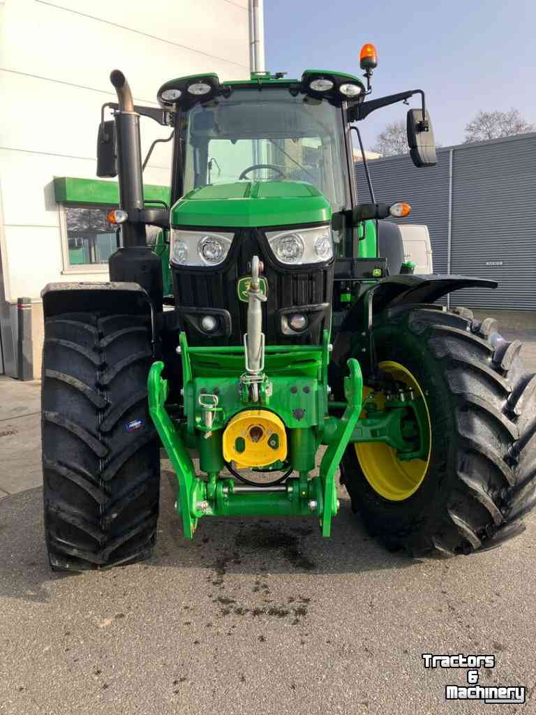 Tractor John Deere 6M 165 Tractor
