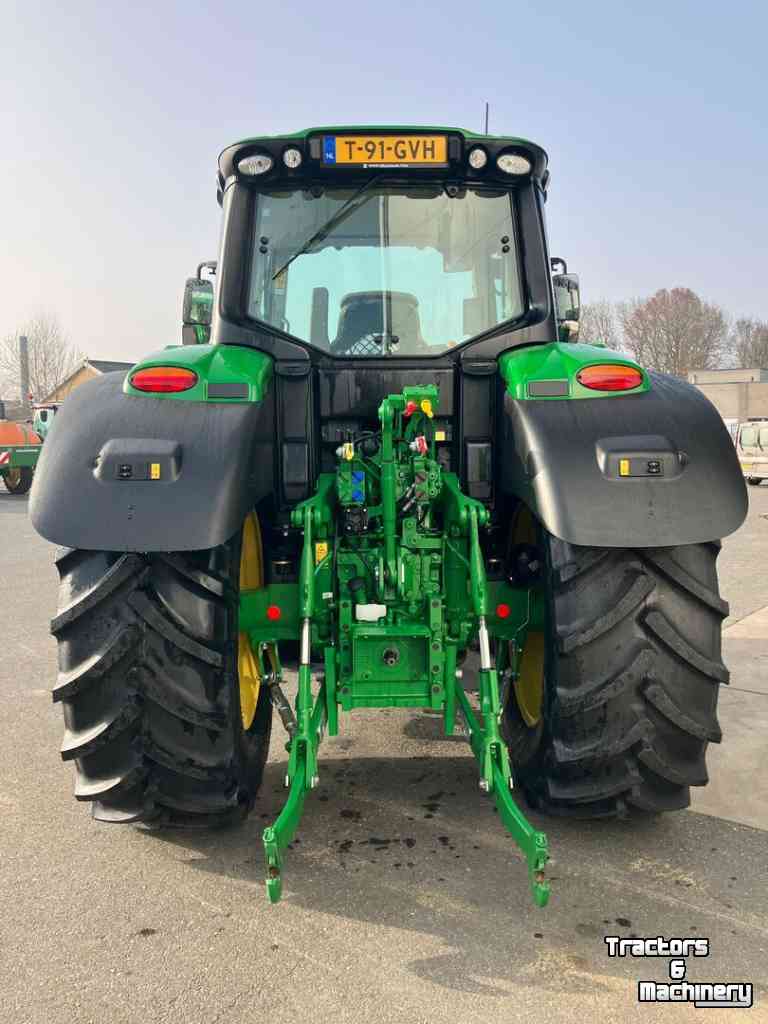 Tractor John Deere 6M 165 Tractor