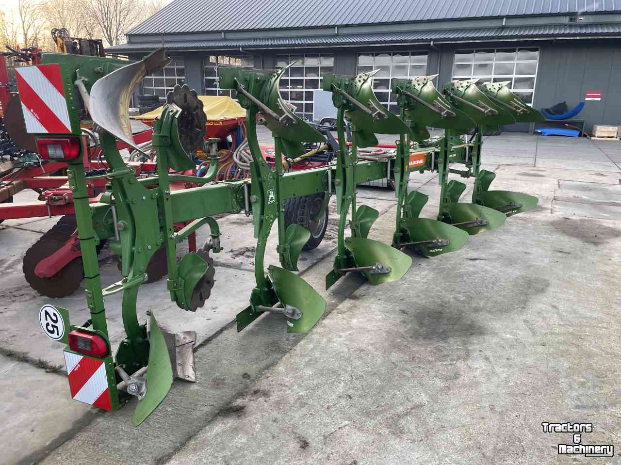 Ploughs Amazone Cayron 200V50 5+1 vario ploeg