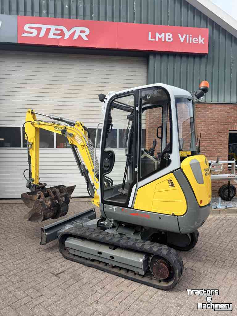 Mini-Excavator Wacker Neuson et24