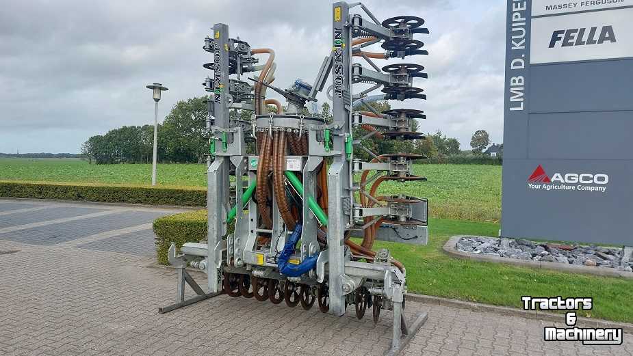 Grassland injector Joskin Solodisc 6880/32