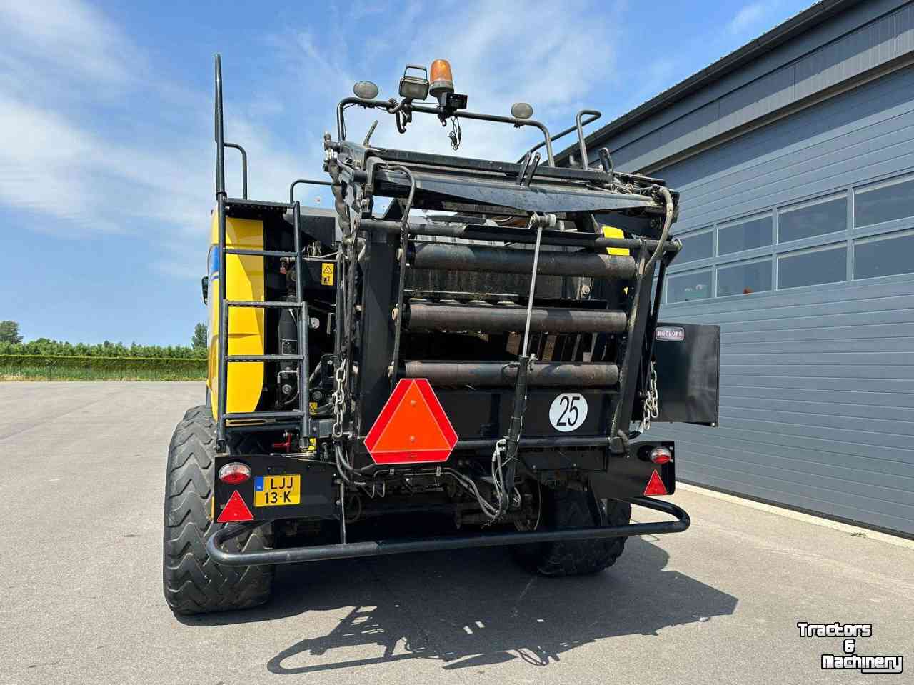 Balers New Holland Bigbaler 1270 CropCutter Grootpakken-pers