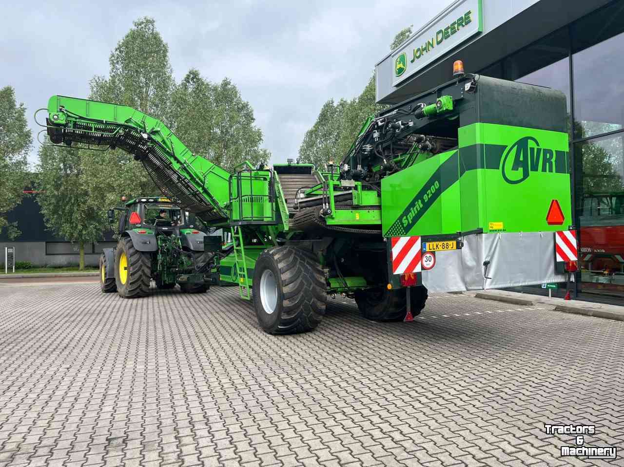 Potato harvester AVR Spirit 9200 aardappelrooier