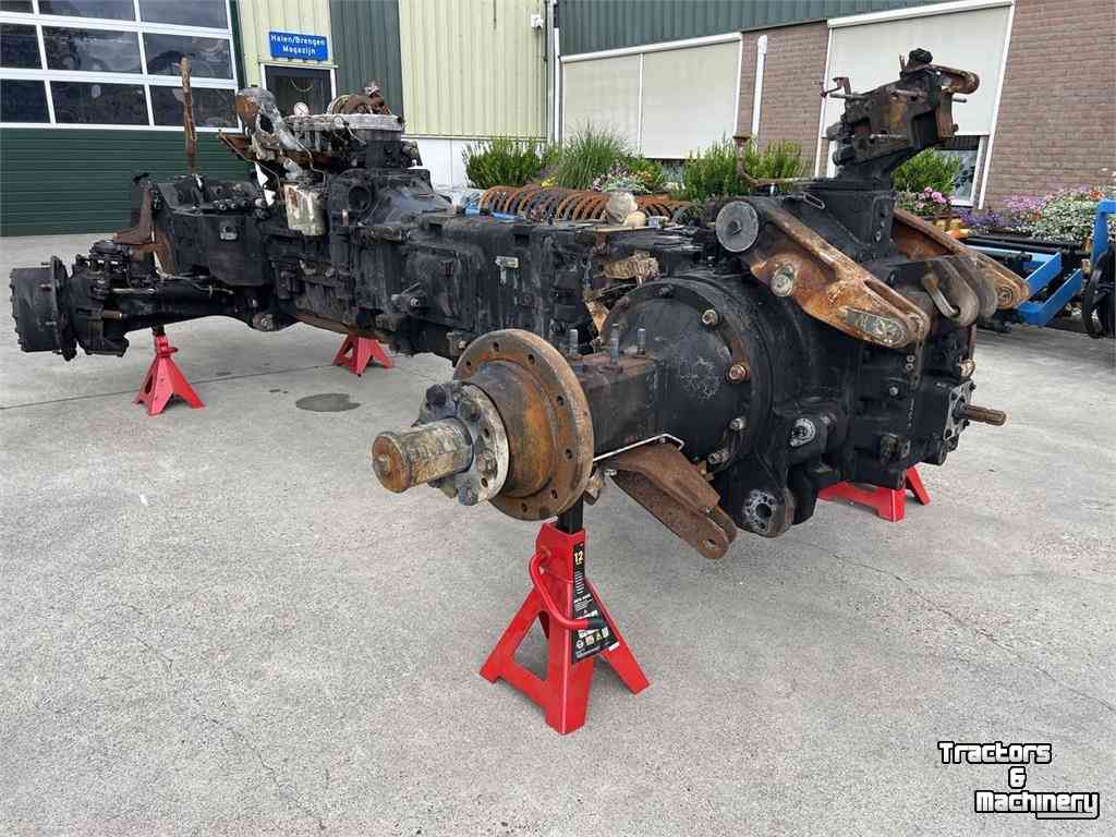Used parts for tractors New Holland T7.245 AC STAGE 5