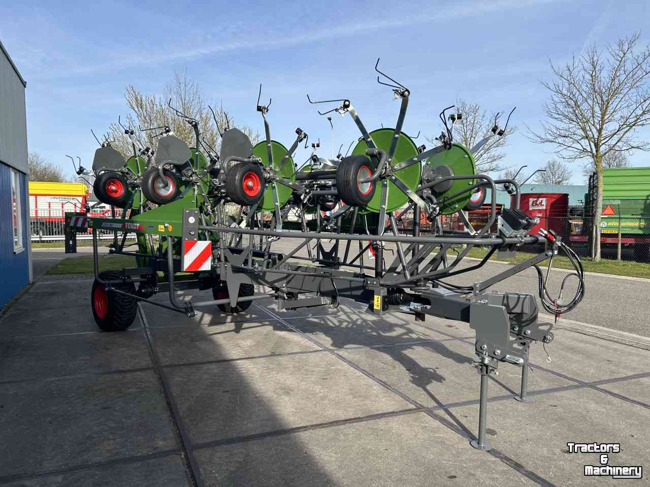 Tedder Fendt Lotus 1250T