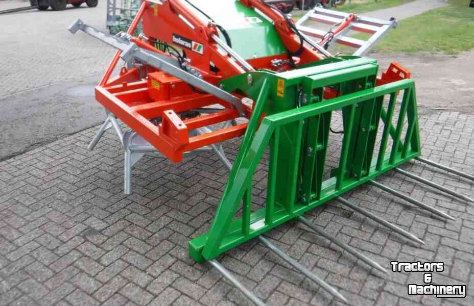 Silage spreader Holaras Jumbo G-HK-HUS Kuilverdeler