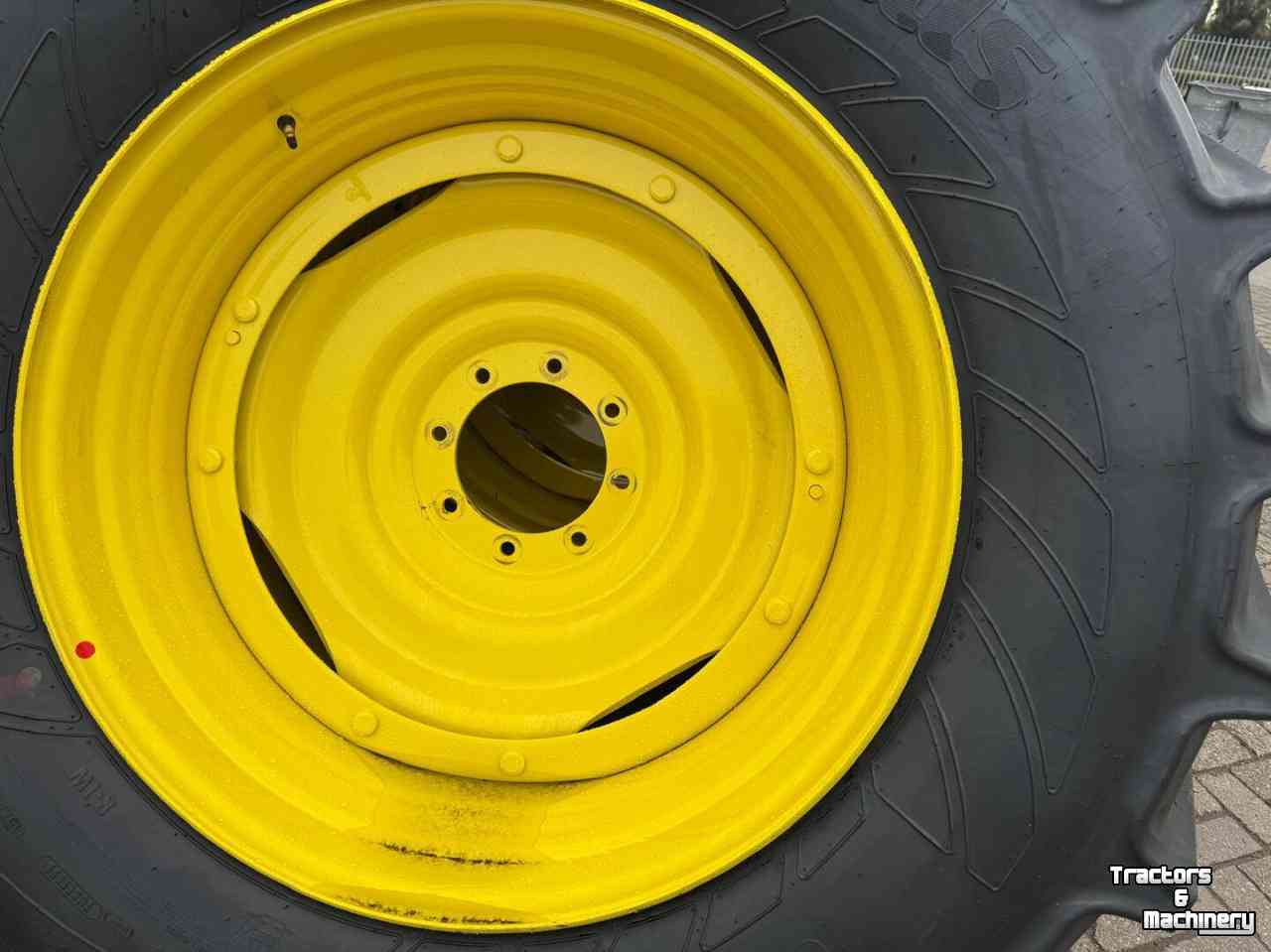 Wheels, Tyres, Rims & Dual spacers Mitas 650/65R38