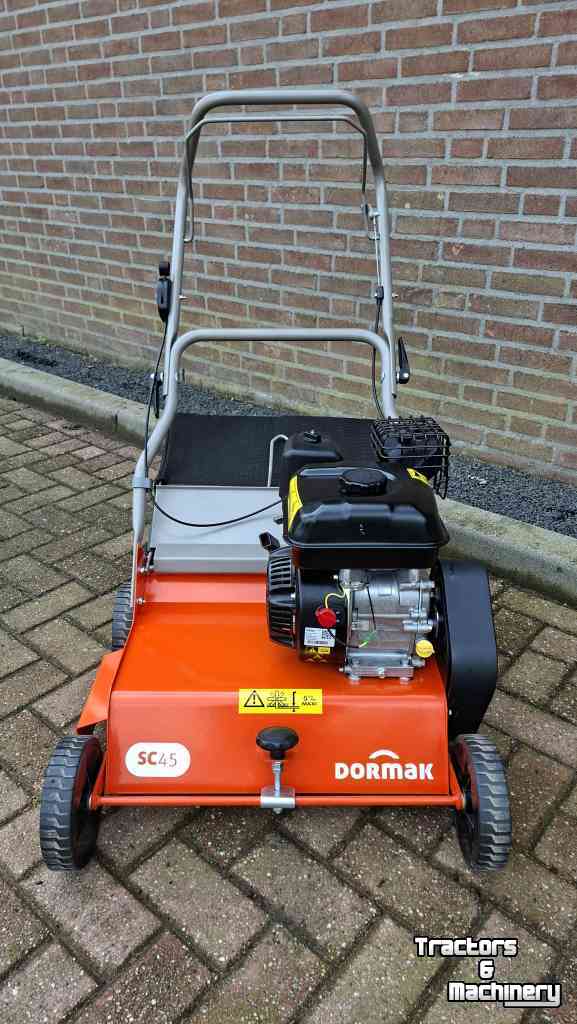 Other lawn and garden equipment and accessories  Dormak SC45 Verticuteermachine