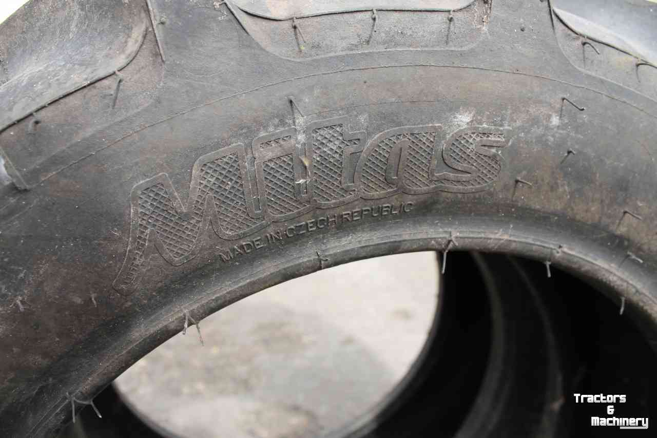 Wheels, Tyres, Rims & Dual spacers Mitas 200/70R16 AC70T trekkerband voorband tractorprofiel