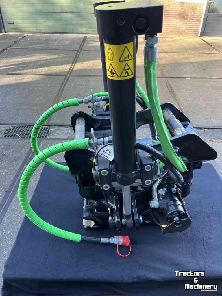 Tilt couplers Steelwrist Draai kantel systeem X12
