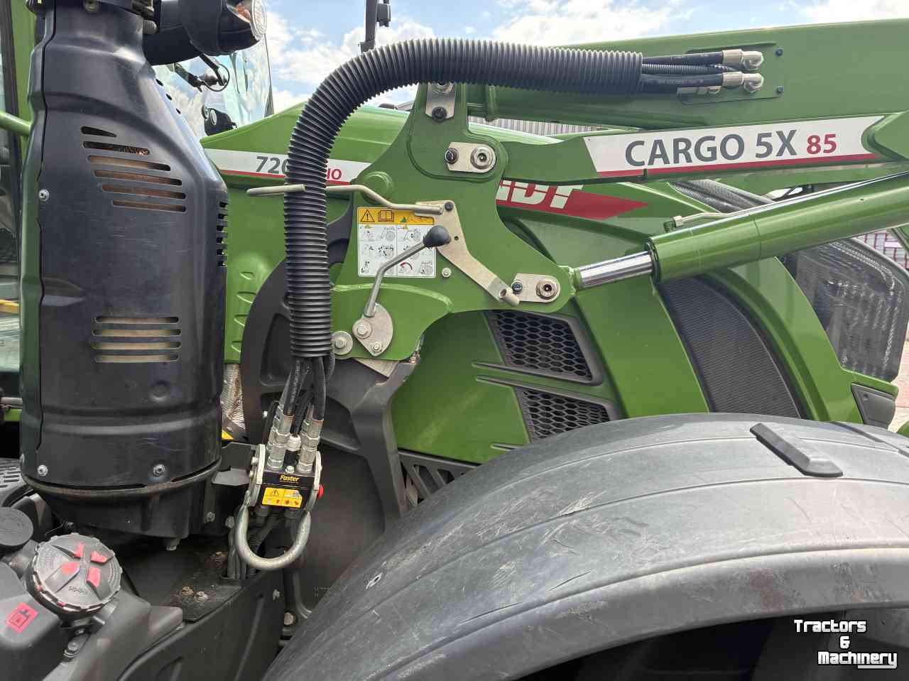 Tractor Fendt 720 Gen6 Power met Cargo 5X85