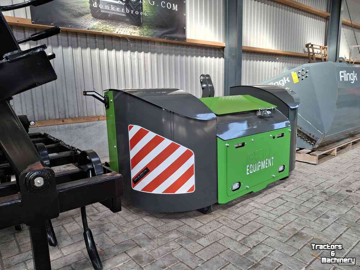 Frontweights Bull Equipment frontgewicht, 3000KG, trekkerbumper, tractorbumper, BJ2026, Nieuw!