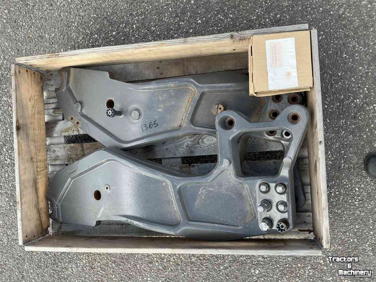 Front-end loader Valtra Quicke N4 N5 Voorlader adapters Frontloader console