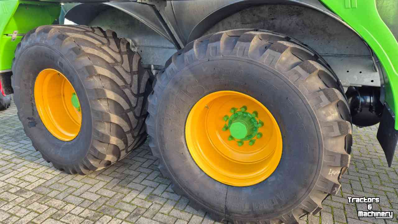 Slurry tank Joskin Volumetra 14500 + Zuigarm