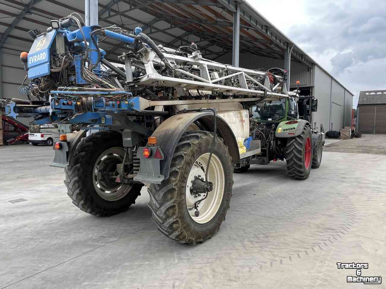 Fieldsprayer pull-type Evrard Meteor 4200 Spuit / Veldspuit