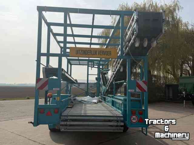Cabbage harvester Deman Oogstwagen