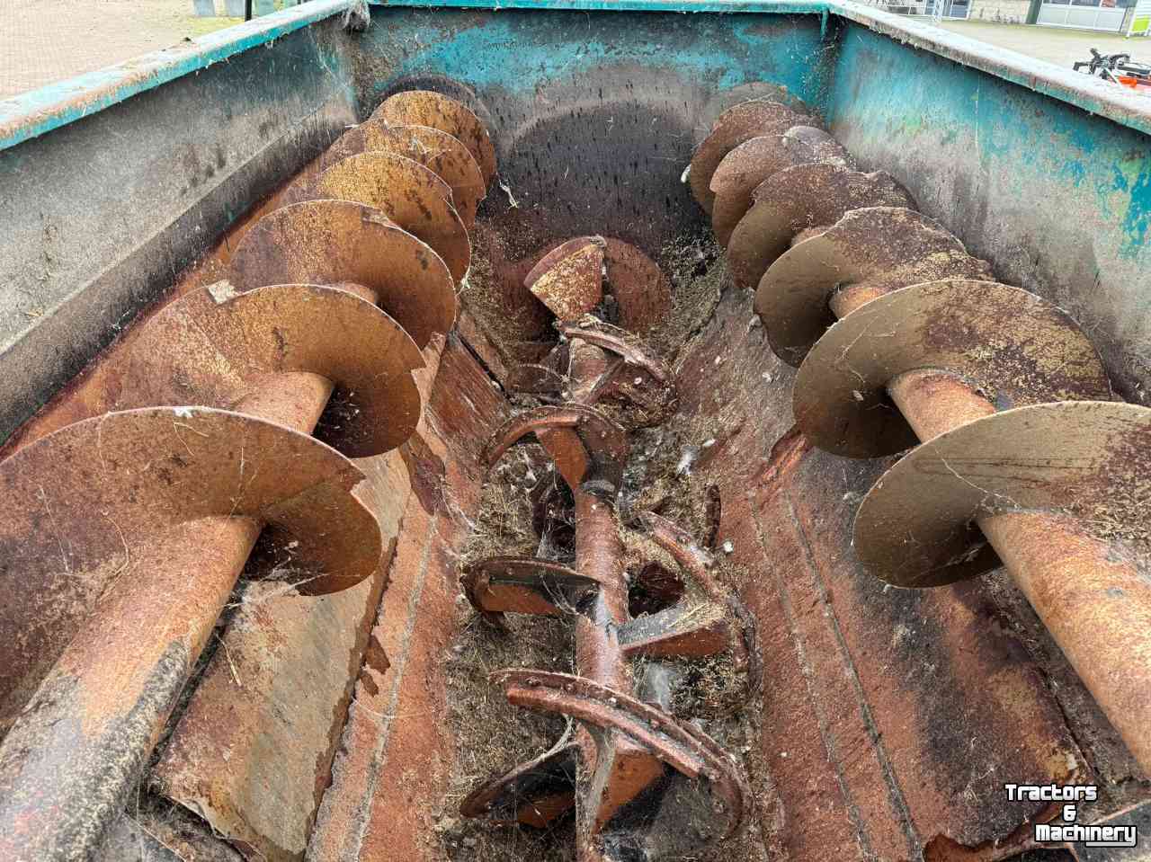 Horizontal feed mixer Marmix UNI 13 voermengwagen  Marmix Alieco